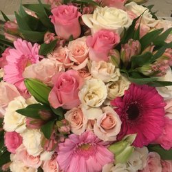 Hitomi's Little Flower Shop