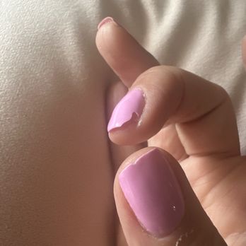LA Nails - Nail Salons Near Me - Clinton Township, Michigan
