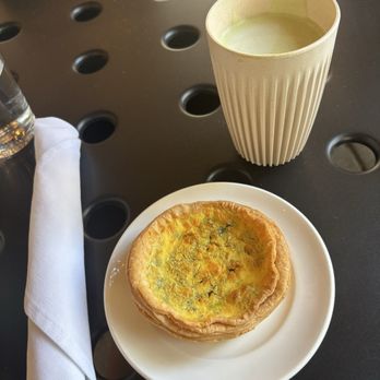 Chapel Street - Quiche - Cafes Near Me - Chicago, Illinois