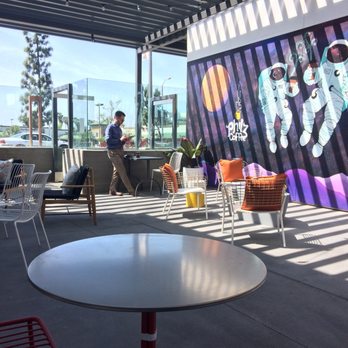 Philz Coffee - Outdoor seating - Coffee & Tea Near Me - El Segundo, California Philz Coffee - Outdoor seating - Coffee & Tea Near Me - El Segundo, California