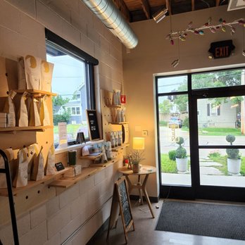 Coroco Coffee Roaster Collective - Coffee & Tea Near Me - Sycamore, Illinois