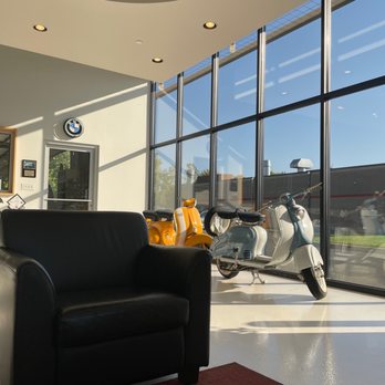 Orr Autosport - Lobby - Auto Repair Near Me - Eden Prairie, Minnesota Orr Autosport - Lobby - Auto Repair Near Me - Eden Prairie, Minnesota