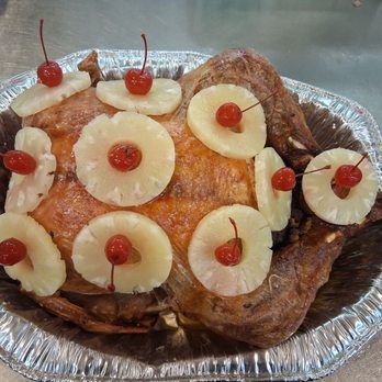 El Nuevo Mundo - Un pavo relleno k me cocinaron - Cuban Near Me - Bell, California