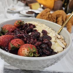 Scrum-did-dly-ump-tious - Acai bowl