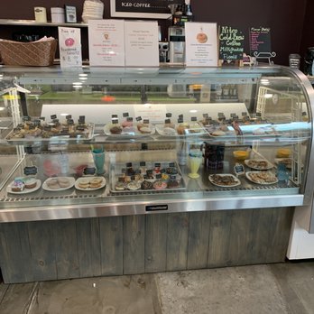 Destination Little Donuts - Donuts Near Me - Destin, Florida