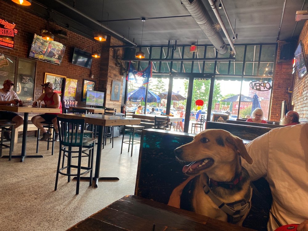 TIPTON STREET PUB 29 Reviews 110 Tipton St, Johnson City, Tennessee