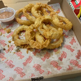 Bubba's 33 - Bars Near Me - Buford, Georgia