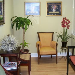 Juan Cabanillas, DDS - Waiting Room