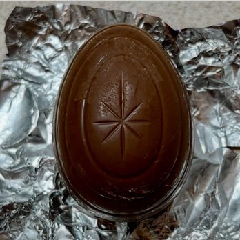 Cadbury Shop - Cadbury Chocolate Crème Egg - Chocolatiers & Shops Near Me