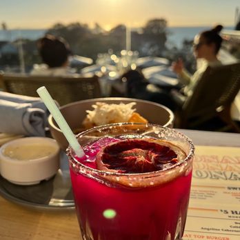 Monarch Ocean Pub - Dragonfruit margarita - Gastropubs Near Me - Del Mar, California