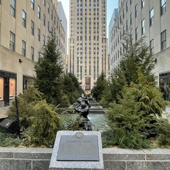 Rockefeller Center - Shopping Centers Near Me - New York, New York Rockefeller Center - Shopping Centers Near Me - New York, New York