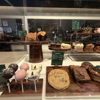 Starbucks - Coffee & Tea Near Me - Staten Island, New York Starbucks - Coffee & Tea Near Me - Staten Island, New York