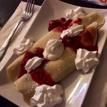 Spinellas - Strawberry crepes! Perfect! - American Near Me - Gresham, Oregon
