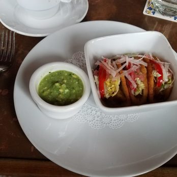 Hugo's - Tacos de papa - Mexican Near Me - Houston, Texas