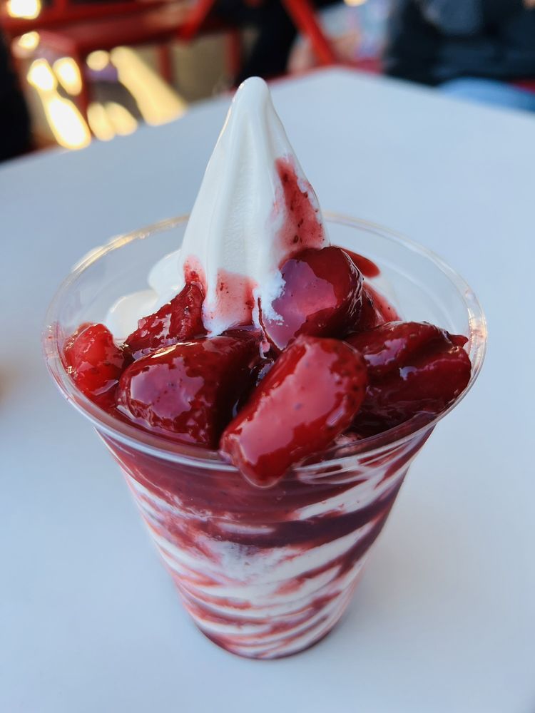 COSTCO Updated September 2024 75 Photos & 34 Reviews 895 E H St