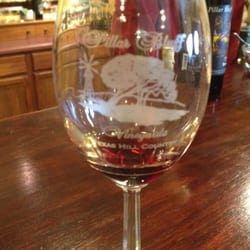 Pillar Bluff Vineyards