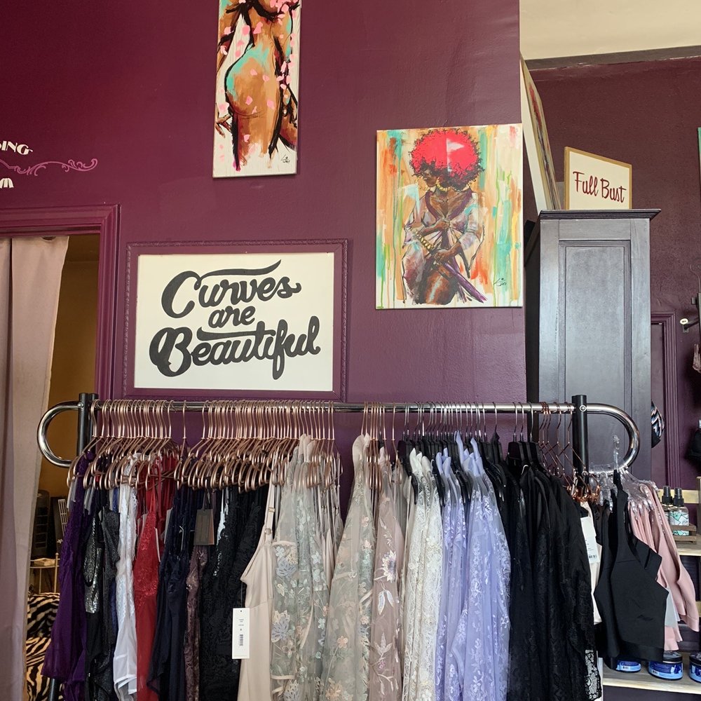 Lucy's Boudoir - The dressing room area - Swimwear Near Me - BIxby Knolls, California
