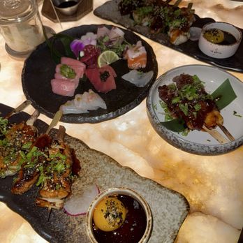 Mutsu - Izakaya Near Me - Los Angeles, California