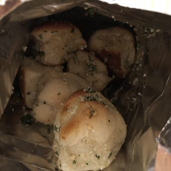 Stony Brook Pizza - Incredible garlic knots - Pizza Near Me - Stony Brook, New York
