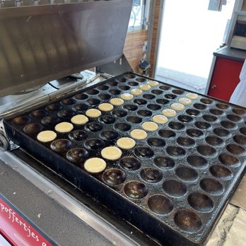 Poffertjes Albert Cuyp - Street Vendors Near Me - Amsterdam, New Hampshire