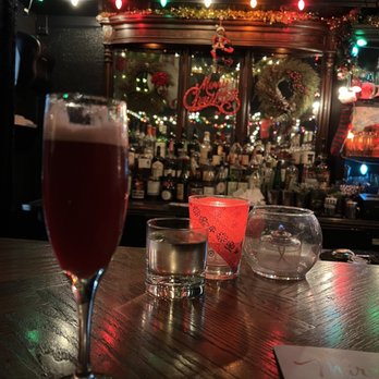 The Oakland - Cocktail Bars Near Me - Ferndale, Michigan