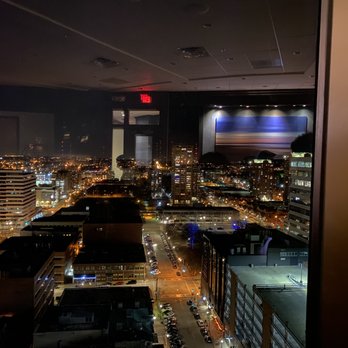Blu - Views - Lounges Near Me - Milwaukee, Wisconsin