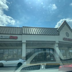 GameStop - Shoutout to our local community heroes