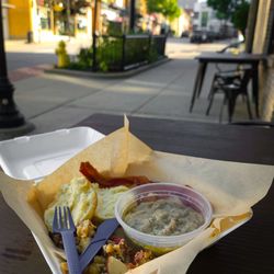 Zeke's Breakfast & Bakes