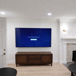 HangTimeTv  - Shiplap tv wall mount installation. Clean install in Madison Wi