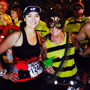 Miami Beach Halloween Half Marathon - Lady bug and a killer bee - Races & Competitions Near Me Miami Beach Halloween Half Marathon - Lady bug and a killer bee - Races & Competitions Near Me