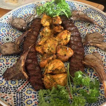 Belle Restaurant and Bar - Mediterranean Near Me - North York, Ontario
