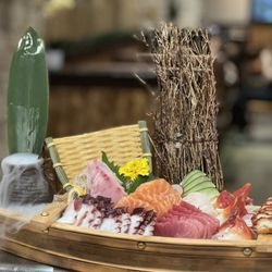 Sushi Masa - Salmon,yellow tail,tuna,eel,surf clam
