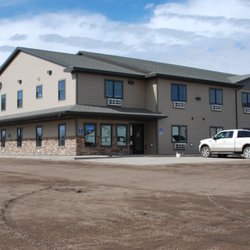 Hi-Line Inn & Suites - Exterior