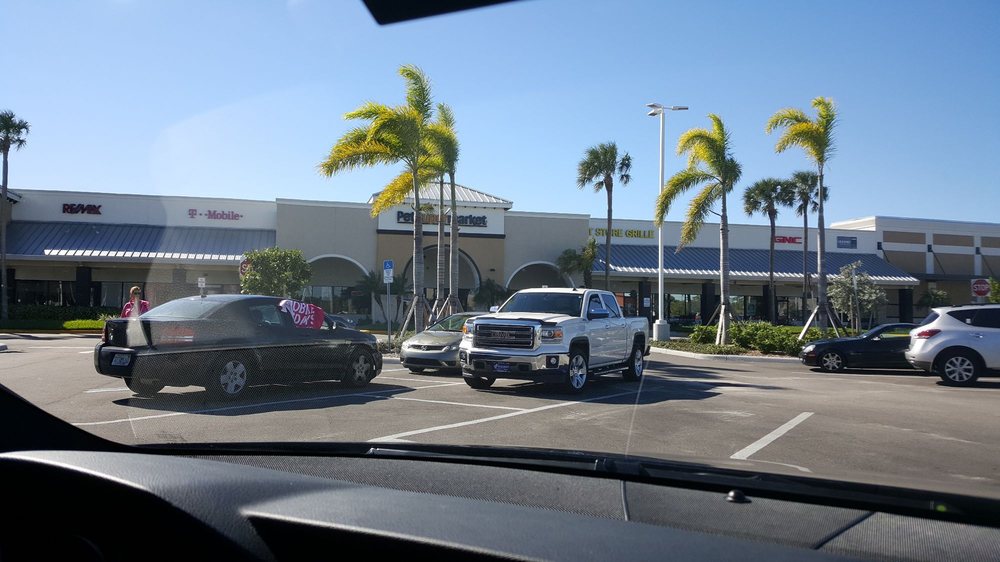Pet Supermarket Image