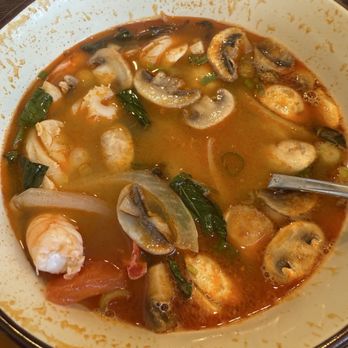 Bhan Mae Vane - Tom yam - Thai Near Me - Alameda, California