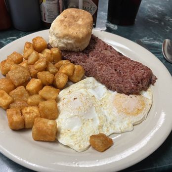 Clary's Cafe - Corned Beef Hash and Eggs - Breakfast & Brunch Near Me - Savannah, Georgia Clary's Cafe - Corned Beef Hash and Eggs - Breakfast & Brunch Near Me - Savannah, Georgia