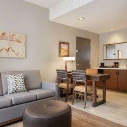 Guest room