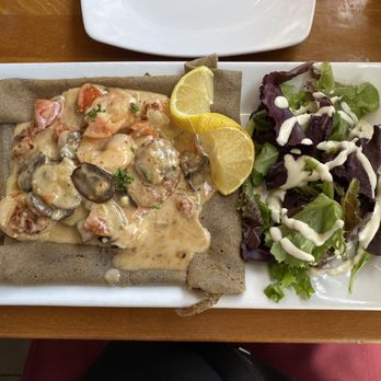 Creme De La Crepe - Mrine Buckwheat Crepe - French Near Me - Hermosa Beach, California