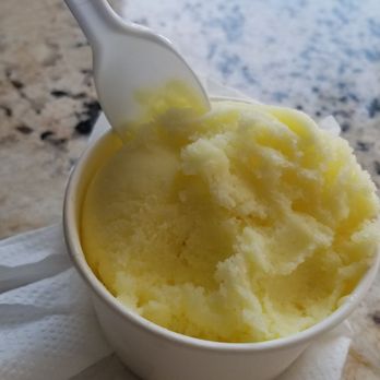 Strachan's Ice Cream & Desserts - Lemon sorbet - Ice Cream & Frozen Yogurt Near Me - Dunedin, Florida Strachan's Ice Cream & Desserts - Lemon sorbet - Ice Cream & Frozen Yogurt Near Me - Dunedin, Florida