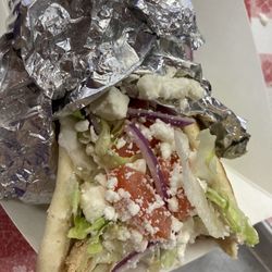 Bobby G's - Chicken shawarma