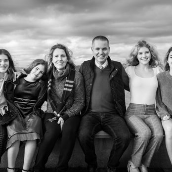 Rick Takagi Photography - Family portraits in Kirkland. This session was held at Carillon Point. - Session Photography Near Me Rick Takagi Photography - Family portraits in Kirkland. This session was held at Carillon Point. - Session Photography Near Me