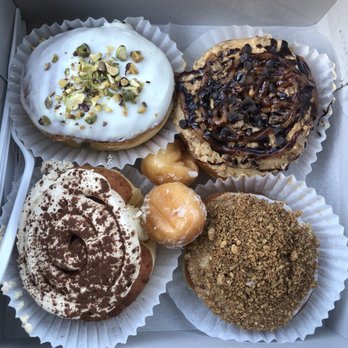Donut Hub - Donuts Near Me - Orange, California