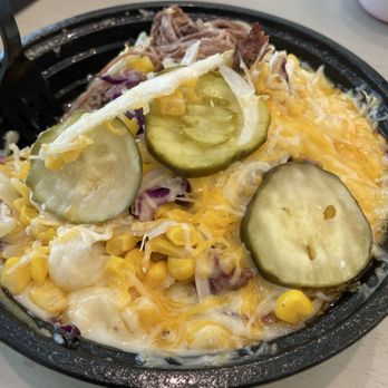 Truboy BBQ - Bowl - brisket 1/2 Mac 1/2 mashed potatoes - Caterers Near Me - Missouri City, Texas Truboy BBQ - Bowl - brisket 1/2 Mac 1/2 mashed potatoes - Caterers Near Me - Missouri City, Texas