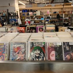 USA Thrift & Collectibles - Comic books