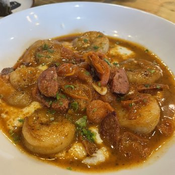 Publicans - Shrimp & grits - Burgers Near Me - Manhasset, New York