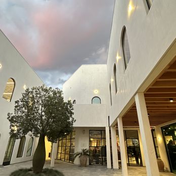 SIGNAL SHOPS - Updated October 2025 - 821 Traction Ave, Los