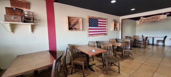 AT JL Smokehouse by null