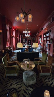 Salon Salon by null Salon Salon by null