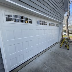 Dunwoody Door Lift