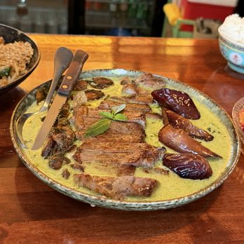 Praaw Thai - Thai Near Me - Berkeley, California